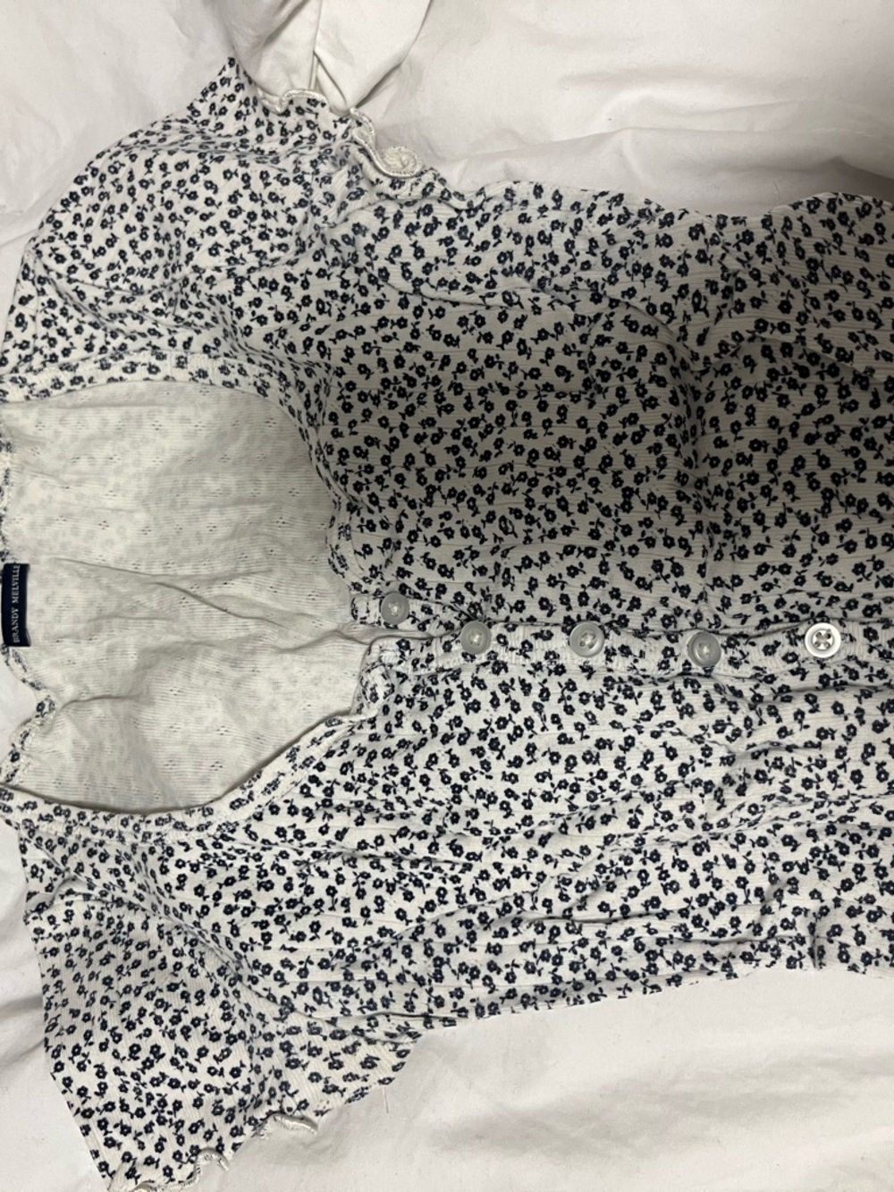 Brandy Melville White Floral Button-Up Crop Top